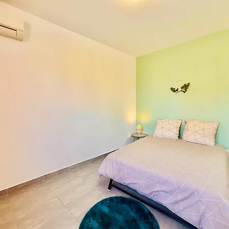 Coeur De Fos-centre Ville-clim-plages-parking-4 Personnes Fos-sur-Mer